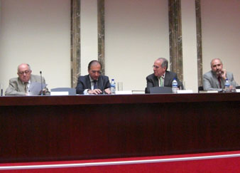 Presentaci&oacute;n del Libro de la Ley de defensa de la Competencia